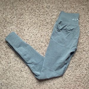 Alphalete Revival Leggings